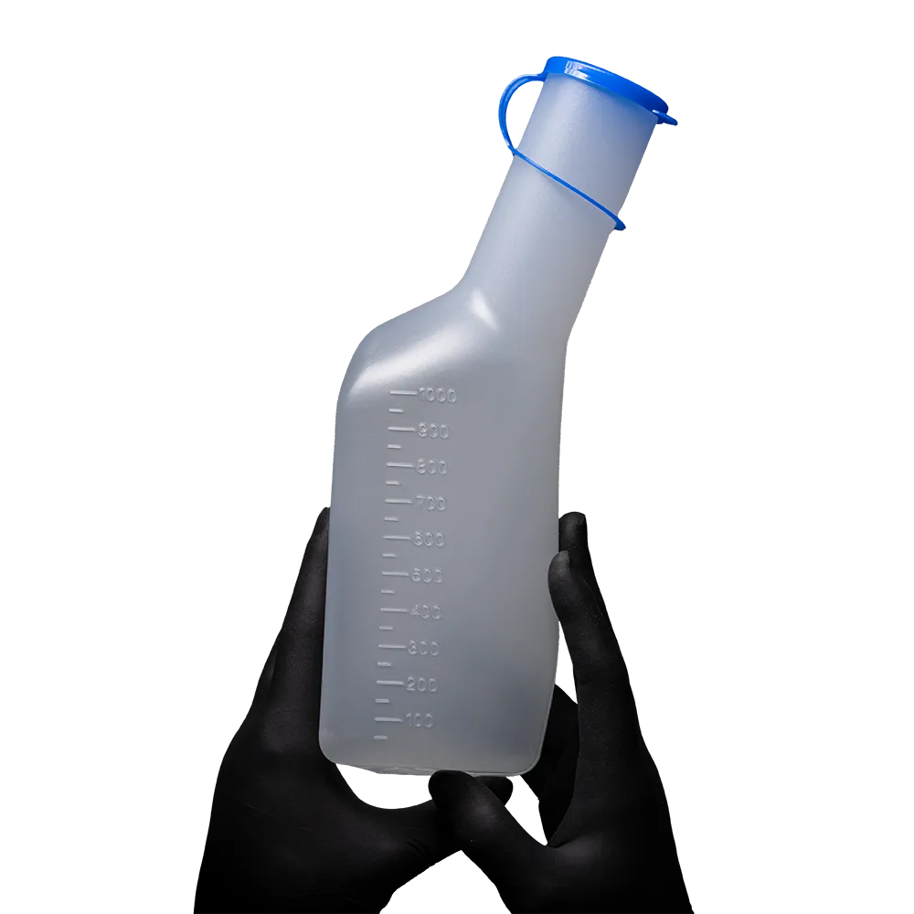 Botella de orina de PP para hombres, cuadrada, de color blanco / lechoso con tapa de PP azul: comprar una botella de orina desinfectable y resistente al calor para hombres como suministros para salas y pacientes.